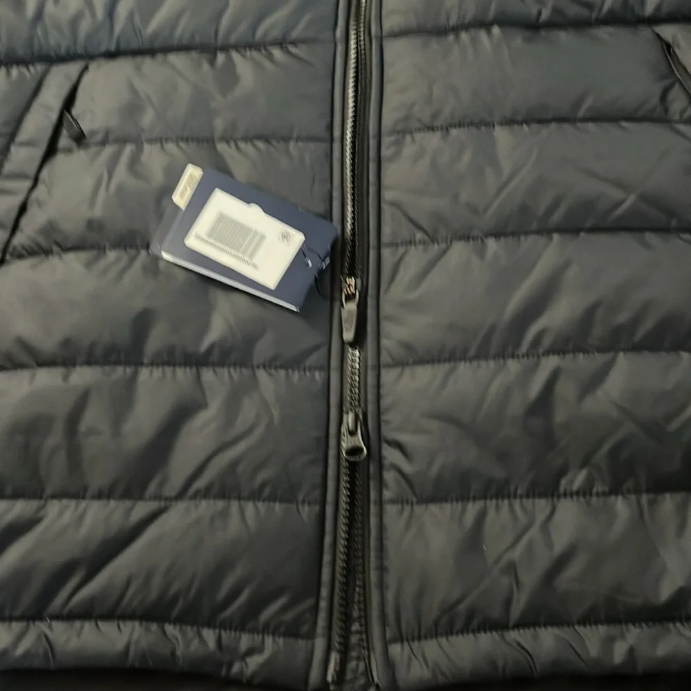 NIKE MENS XL. ZONED INSULATION JACKET BLACK with hood.  NWT - Picture 9 of 9